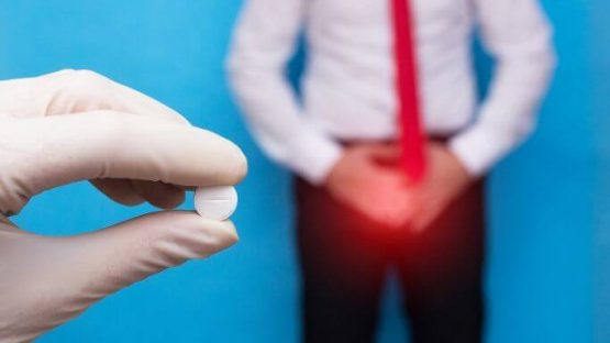 Dark Blue Simple Dark Tech and Gaming Bio-Link Website (1)